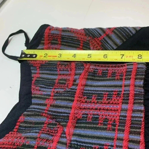 TopShop embroidered tunic, fully lined, 12” side zipper, light, airy summer top - Picture 9 of 9